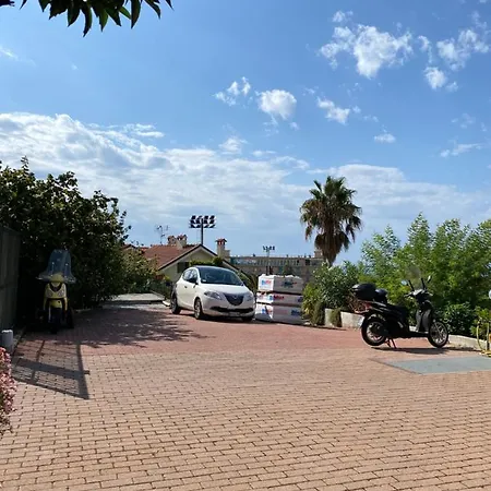 Apartment Casa Mimosa: Relax, Vista Mare, Parcheggio Gratis *