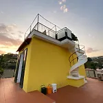 شقة Casa Mimosa: Relax, Vista Mare, Parcheggio Gratis *