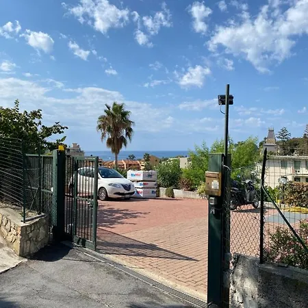 Casa Mimosa: Relax, Vista Mare, Parcheggio Gratis Apartamento *