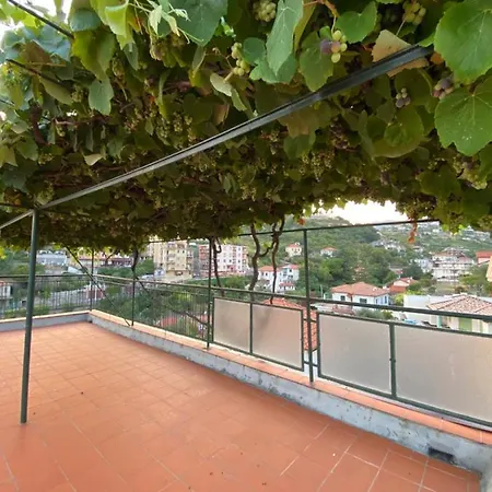 Casa Mimosa: Relax, Vista Mare, Parcheggio Gratis