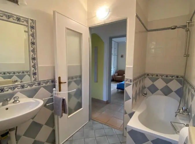 Casa Mimosa: Relax, Vista Mare, Parcheggio Gratis Apartamento